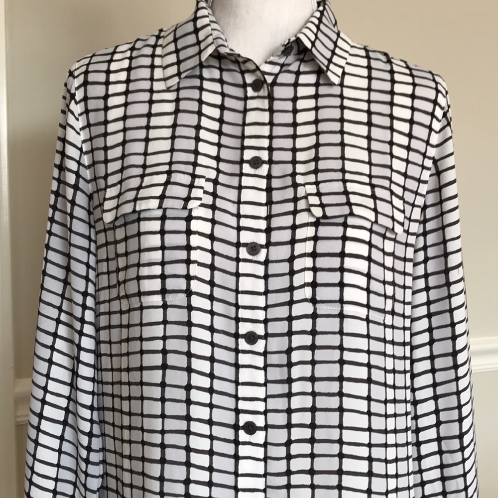 LOFT light weight, sheet blouse. Size small